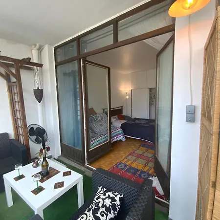 Rum i privatbostad Pour 4 Chez Rihani Pres De La Tour Eiffel *