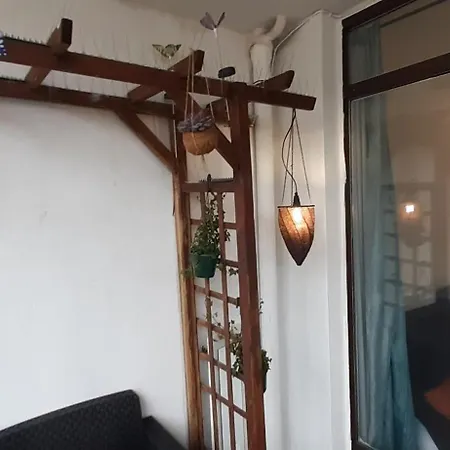 Rum i privatbostad Pour 4 Chez Rihani Pres De La Tour Eiffel