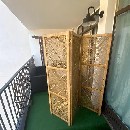 Проживание в семье Pres De Tour Eiffel