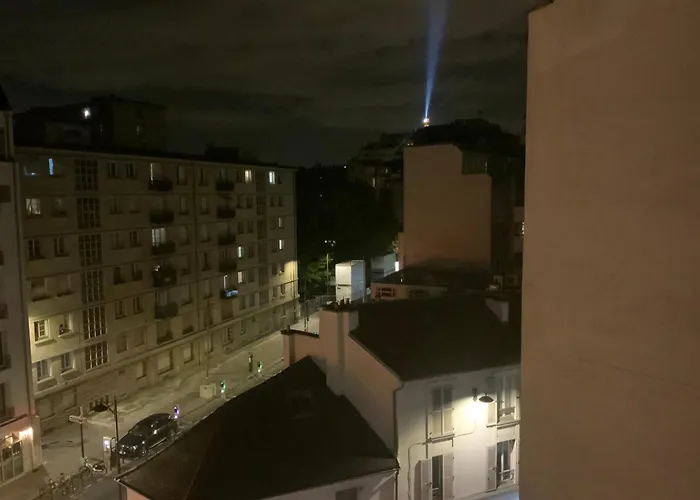 Homestay Pour 4 Chez Rihani Pres De La Tour Eiffel Paris