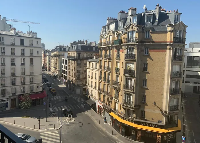 Pour 4 Chez Rihani Pres De La Tour Eiffel Homestay *