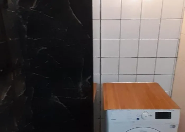 Pour 4 Chez Rihani Pres De La Tour Eiffel * Paris