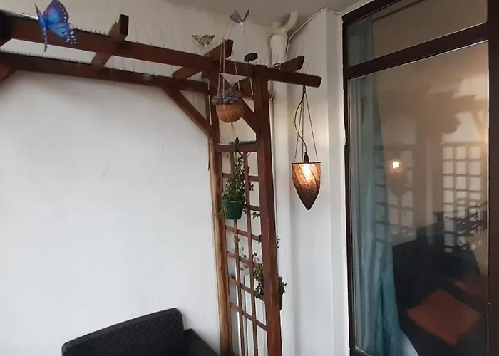 Homestay Pour 4 Chez Rihani Pres De La Tour Eiffel