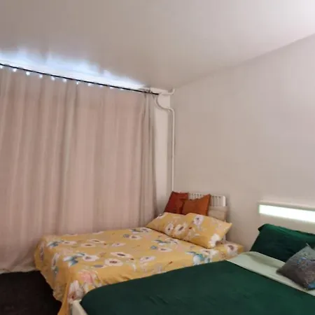 Pour 4 Chez Rihani Pres De La Tour Eiffel Проживание в семье